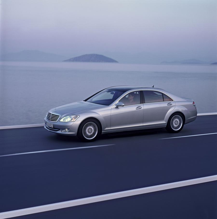  Mercedes-Benz S-Class 2007 года  (фото 292 из 414)